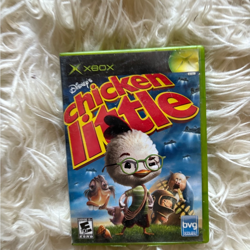 Disney Chicken Little Video Game - Lime Green Case with Colorful Cover